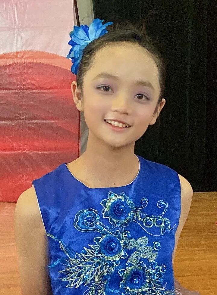 04陈一华,德庆县凤村镇中心小学六年级7班班长,学校少先队大队委员.