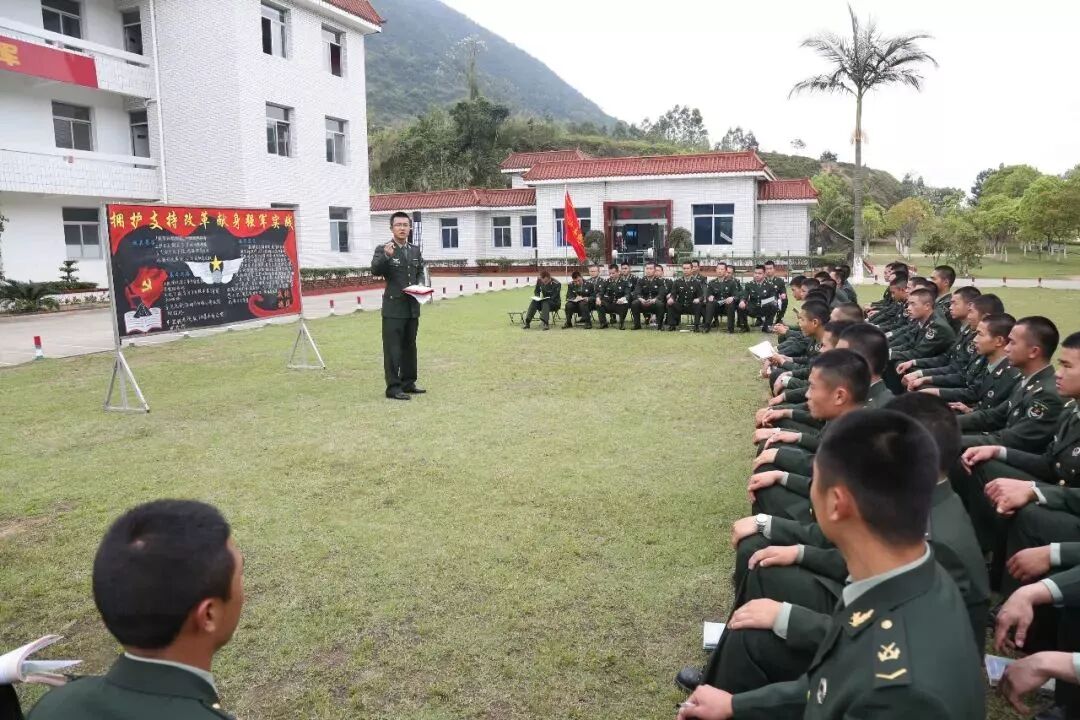 潜江肖作军集团_集团军军长年龄_73集团军