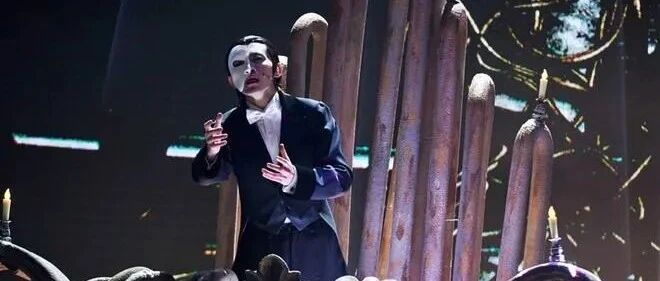 终于有中国演员挑战这个片段了