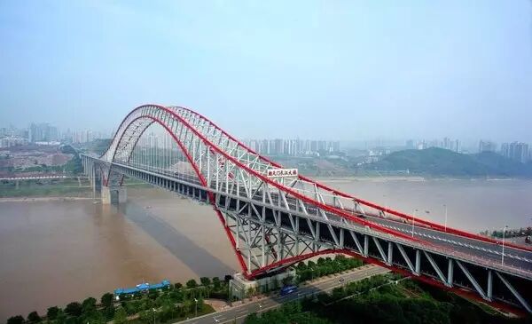 上了这座立交桥,导航也得哭!网友:8d魔幻立体模式已上线