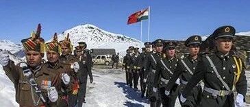 印方将交还一迷路的中国军人