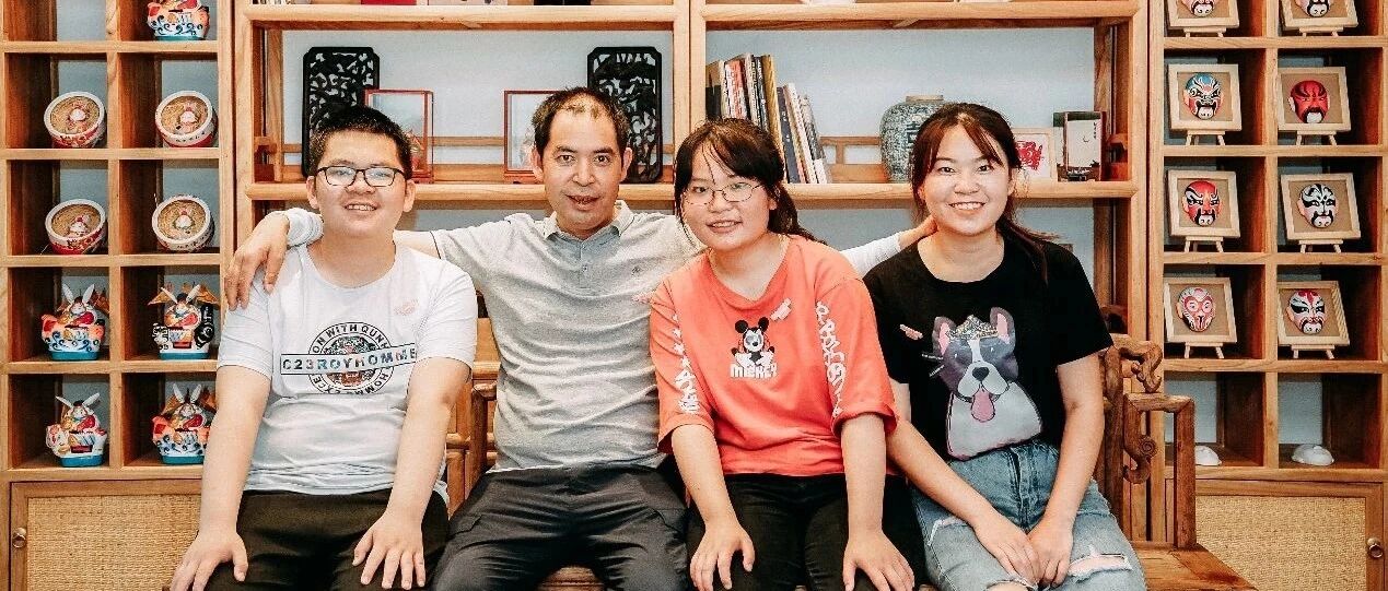 为了孩子的教育，中国父母能有多拼？