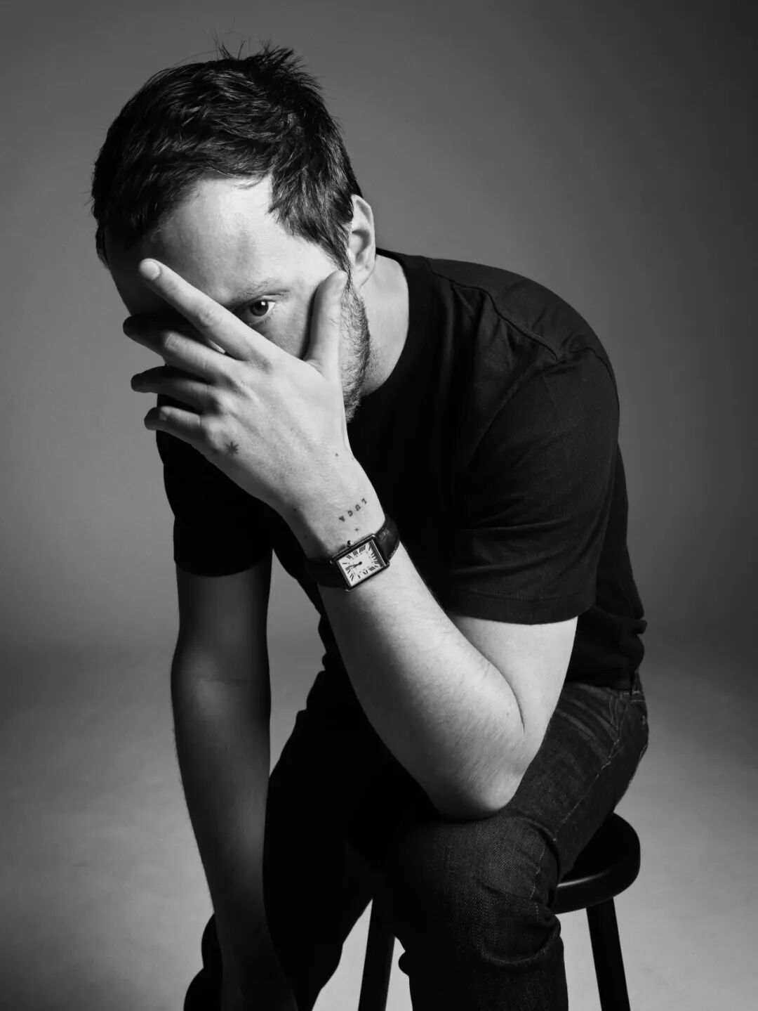 戛纳|圣罗兰三部作品角逐金棕榈,创意总监 anthony vaccarello 谈电影