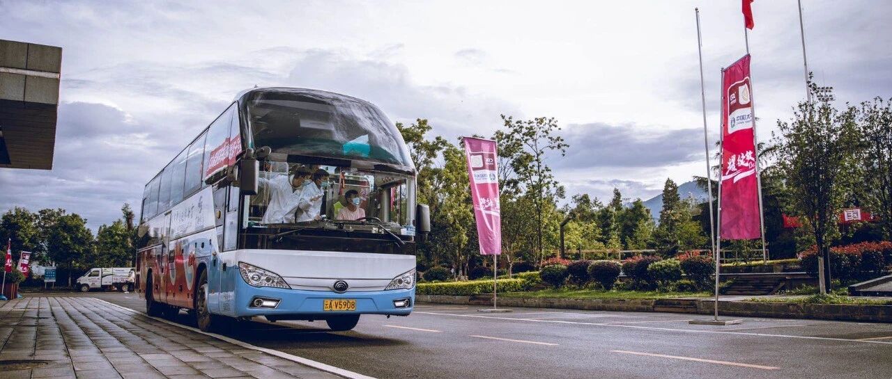 女超开赛在即 5支球队率先抵达海埂基地