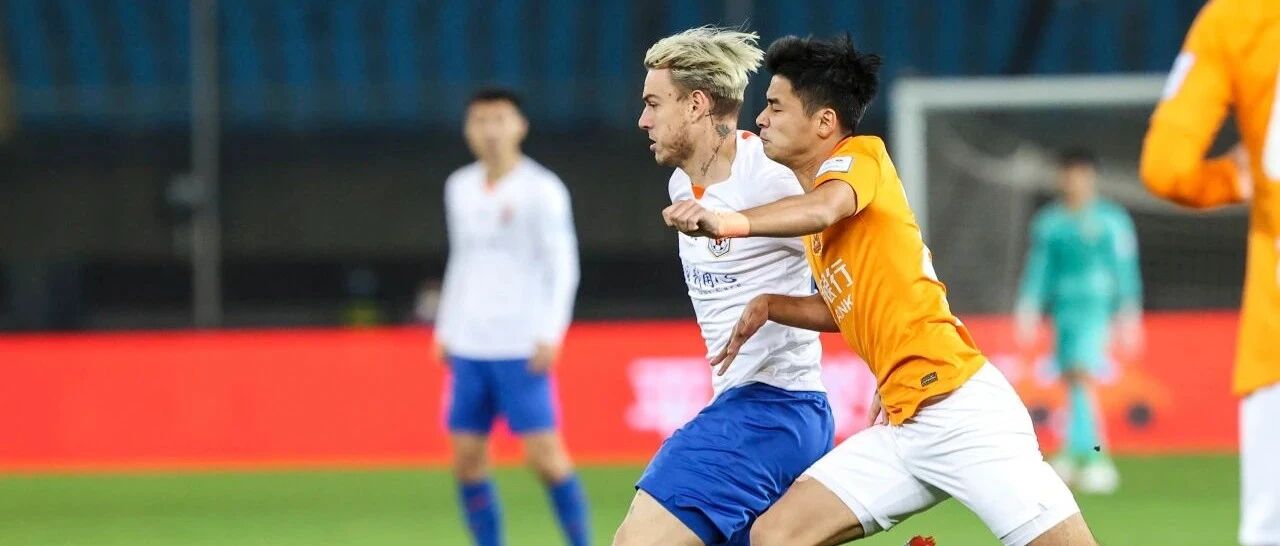 足协杯半决赛第一回合 鲁能5球大胜卓尔占得先机