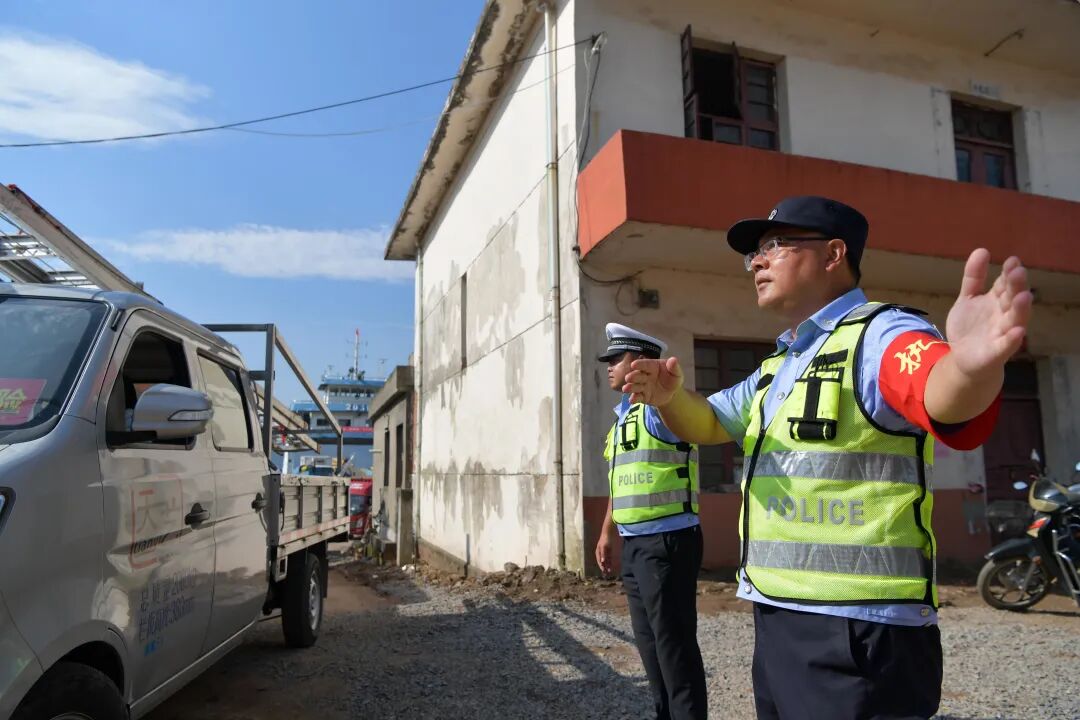 防汛图片_2018年汛期防汛总结_湖南防汛救灾帐篷