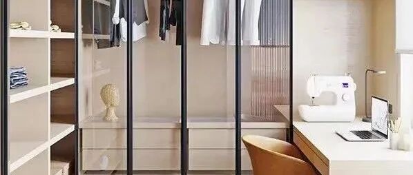 90㎡两卧两卫，老婆在主卧中做了个9㎡衣帽间