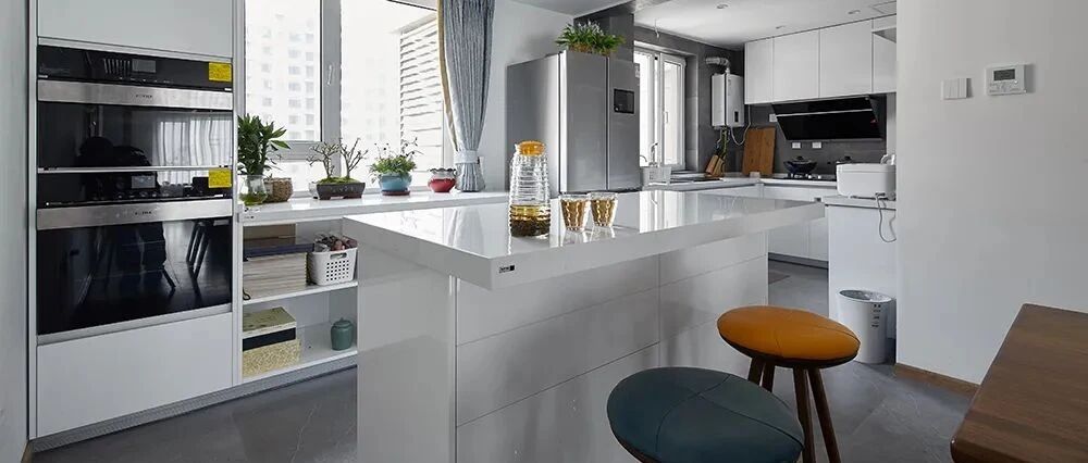 128㎡现代简约风，追随内心自由，开放式格局真赞