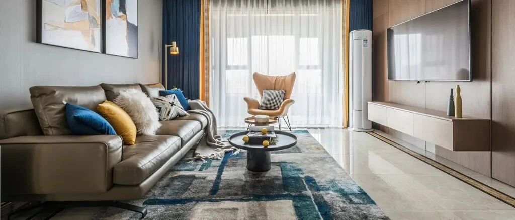 135㎡现代轻奢风，黄蓝配的华丽，优雅而高级！