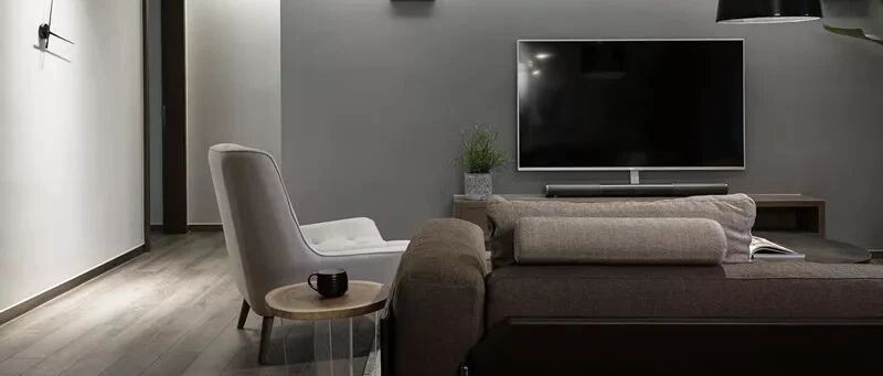 140㎡现代风，不规则主卧无主灯设计，越看越时尚