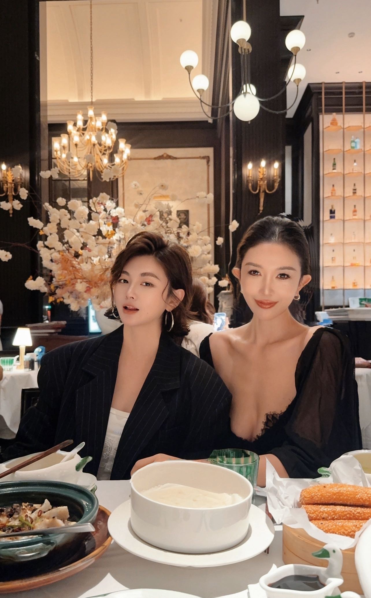 李莫莫和陶女士