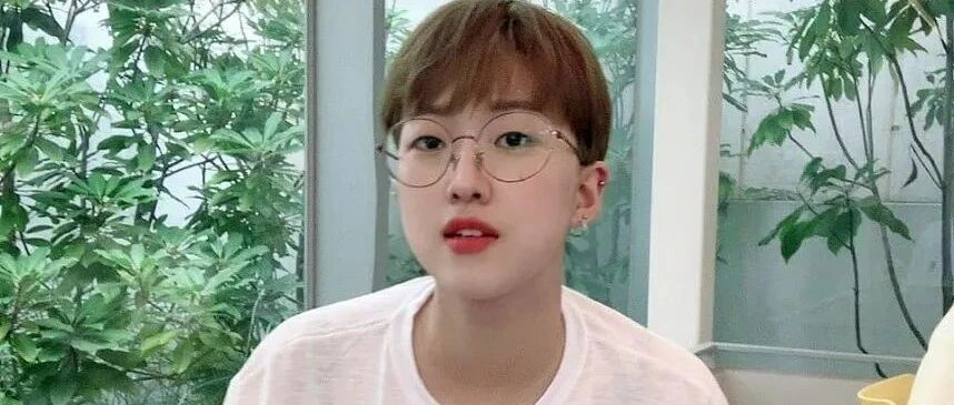 韩国射箭女选手拿金牌却遭韩国男人网暴：留短发还不化妆，分明女权婊一个，滚！！