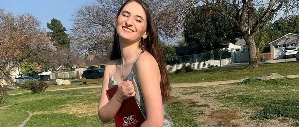 24岁妹子跑去做了绝育手术，网友们争论开了：你还年轻，将来绝对后悔！