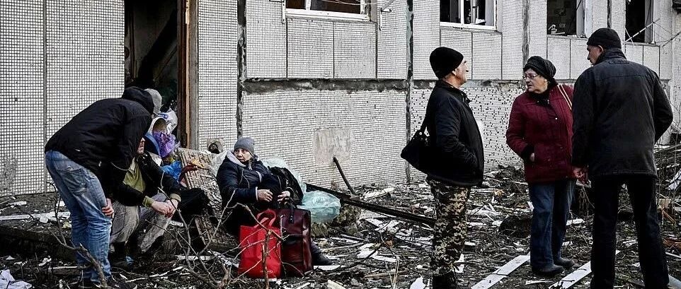 乌俄大战爆发，一幕幕如灾难电影！民众一夜间经历战争的残酷...