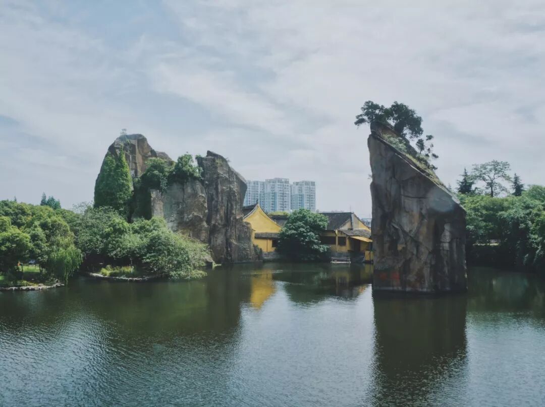 地,被遗落的小众古镇避塘:现实存在的『定海神针』浙东运河,古纤道