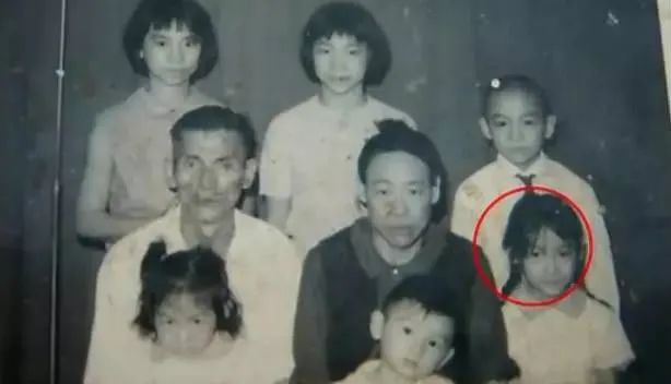 3岁乞讨，12岁做舞女，22岁当影后，40岁抑郁自杀，61岁的她终于活成了传奇
