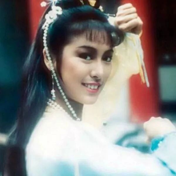 米雪&翁美玲,两代黄蓉,各自宿命