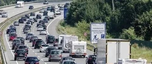 涉及排放、召回、停车等环节，这些新规7月1日起正式实施