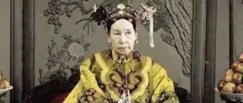 为什么八国联军进城，慈禧太后非得逃到西安呢，别的地方不能去吗？