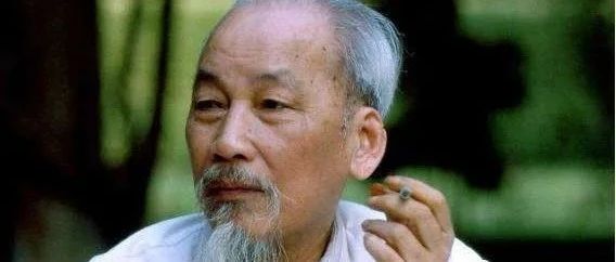 精通汉语的胡志明在建立越南之后，为何立马下令废除汉字？