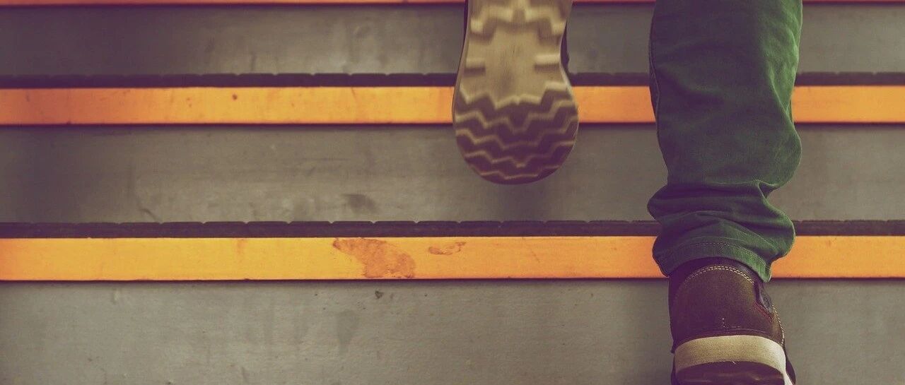 好的方法，哪需要什么自律？