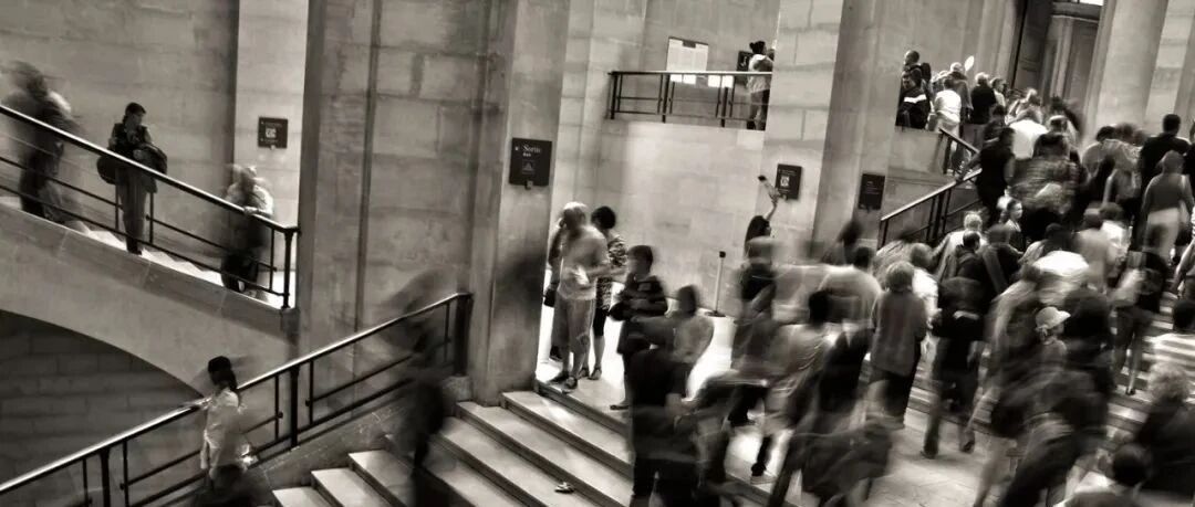 知乎3000万点击：普通人跨越阶层有多难？突破口在哪里?