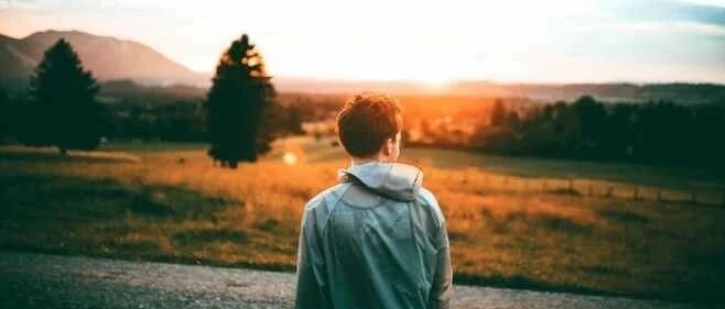 用深度思考的方法，看透职场中最重要的三件事