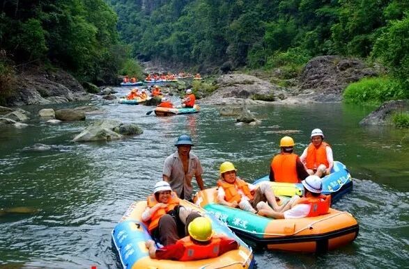 岑溪市天龙顶山地公园