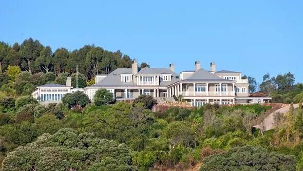 本周拍卖房产跌破CV价,闭着眼买房赚钱的时代不复返,房产投资仁者