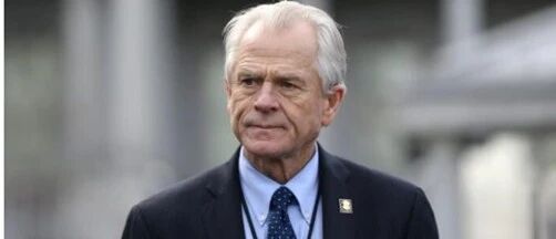 那个说中国是“恶龙”的美国疯鹰，突然回咬起美国！