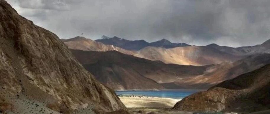 胡锡进：印方仍未交还迷路中国士兵