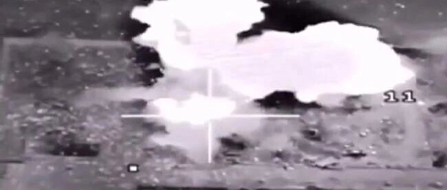 闹大了！土耳其防空系统被不明身份战机炸毁，传土军总参谋长受伤