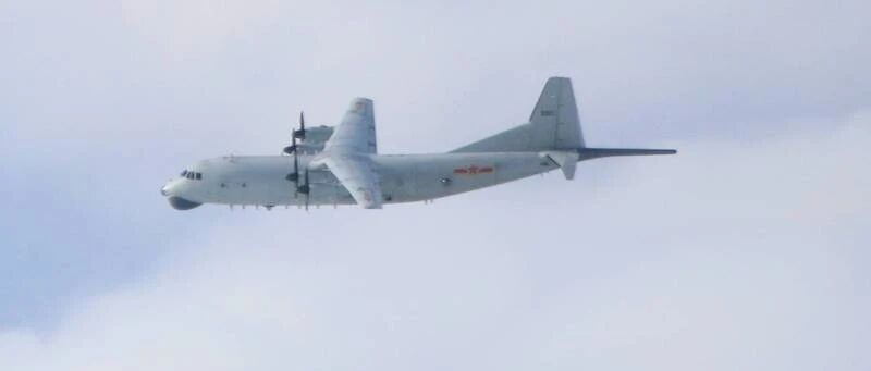 元旦一早，解放军军机就来了