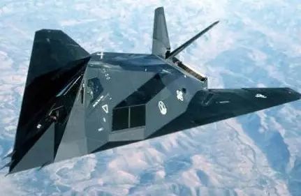 看了殲20,美國空軍高官卻給了一個「弱智」的評價