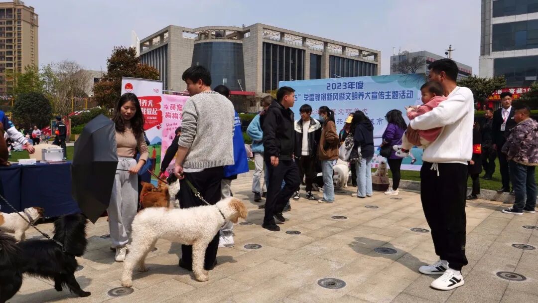 服务涵盖昆明无人机培训、昆明保安服务、昆明物业服务、昆明宠物医疗美容、昆明职业技能培训服务、昆明广告策划、昆明安防监控。