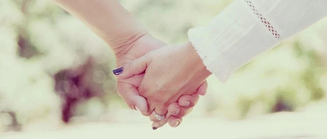 男人叫你“老婆”不一定是真爱，敢叫这2个称呼，才是爱你
