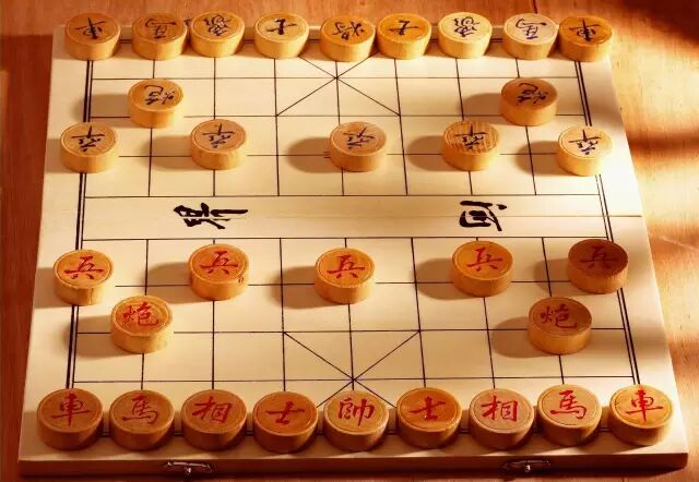 象棋下法 阿乱十几年前设计的象棋新下法——复活象棋