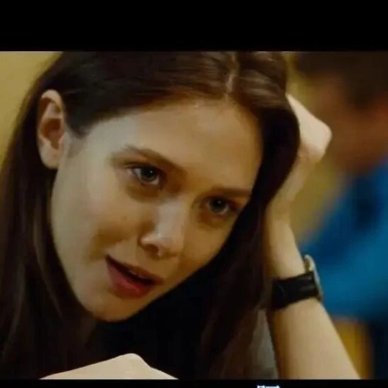 三部电影看Elizabeth Olsen:光鲜、挣扎、反差