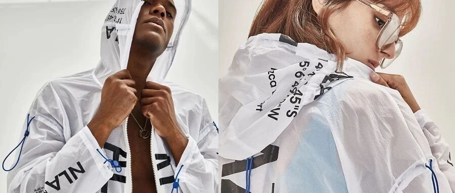 防晒又透气，保温又轻盈~这款潮服冲锋衣，太适合这个秋天了！