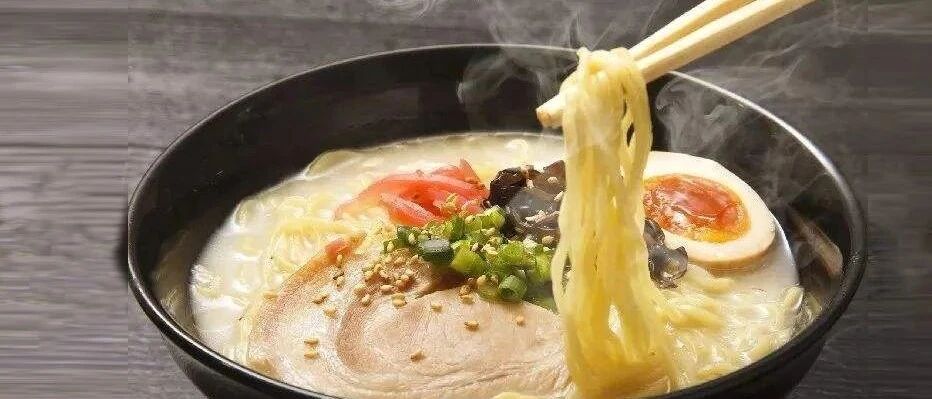 一碗拉面年售288亿日元，一口入魂的一蘭拉面凭什么？