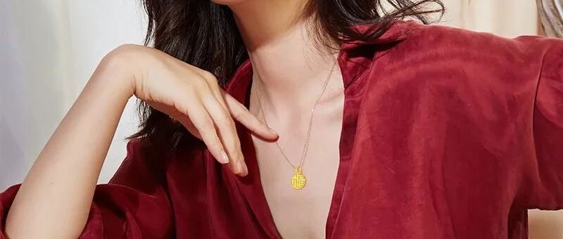 金六福荣耀“转运”黄金项链～精品工艺、福运满满，送给你爱的她！