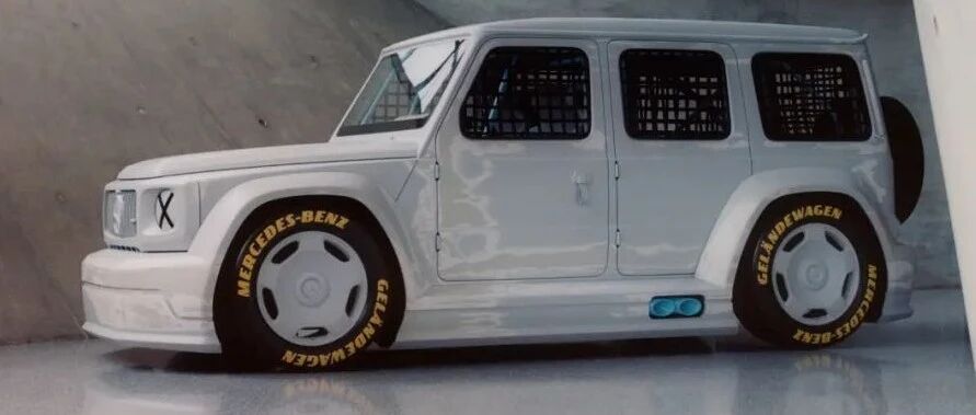 LV 艺术总监联名奔驰大G！渣男不是你相当就能当的～