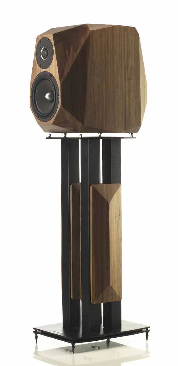 Diapason_astera_loudspeaker_review3373.jpg