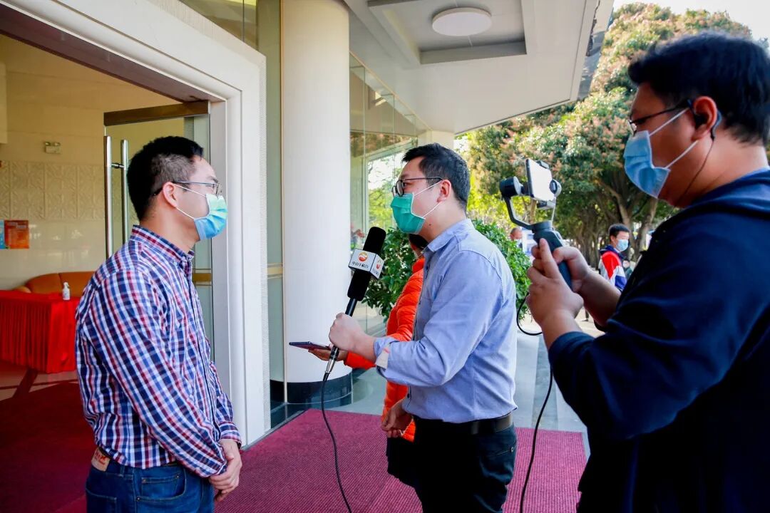 致敬最美逆行者！满载完美产品的爱心专车出发武汉