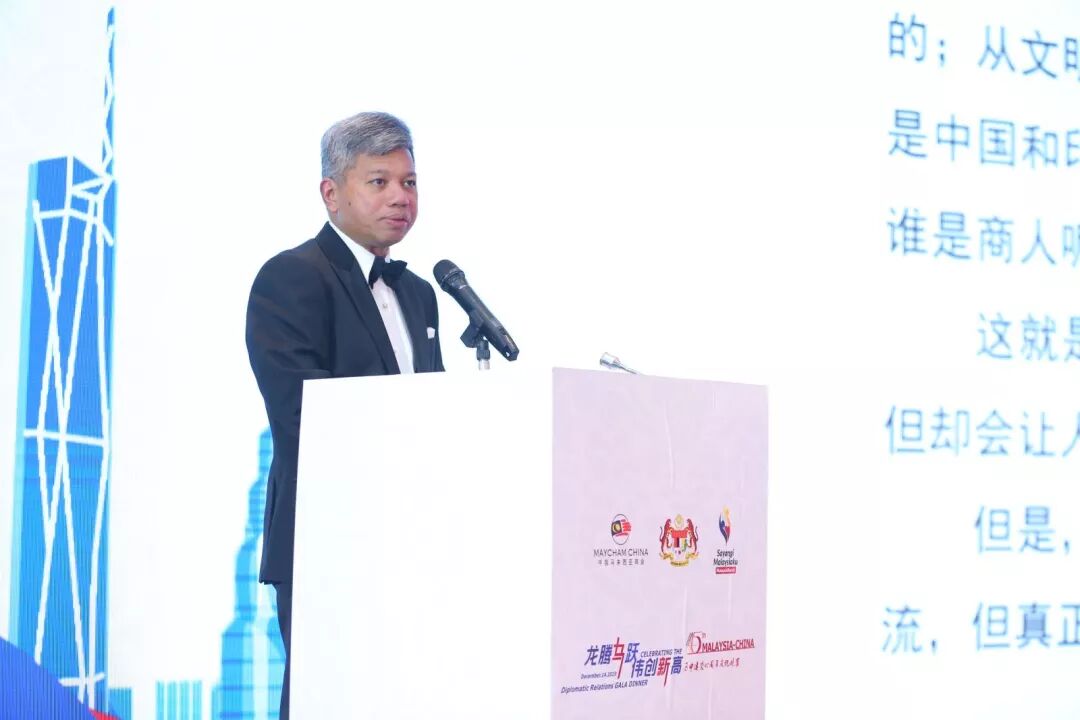 公司晚宴邀请函_公司中秋晚宴主持稿_公司晚宴