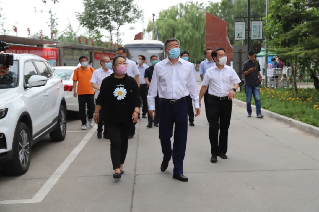 北京副市长 北京市副市长隋振江调研通运街道老旧小区改造和物业管理工作