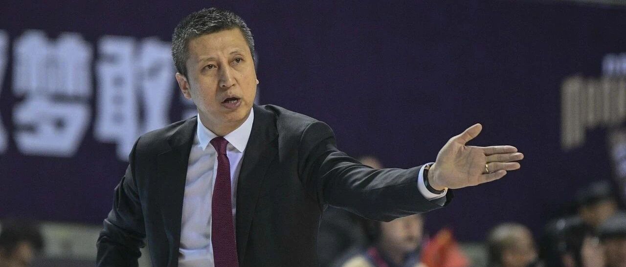 郭士强“舞狮”