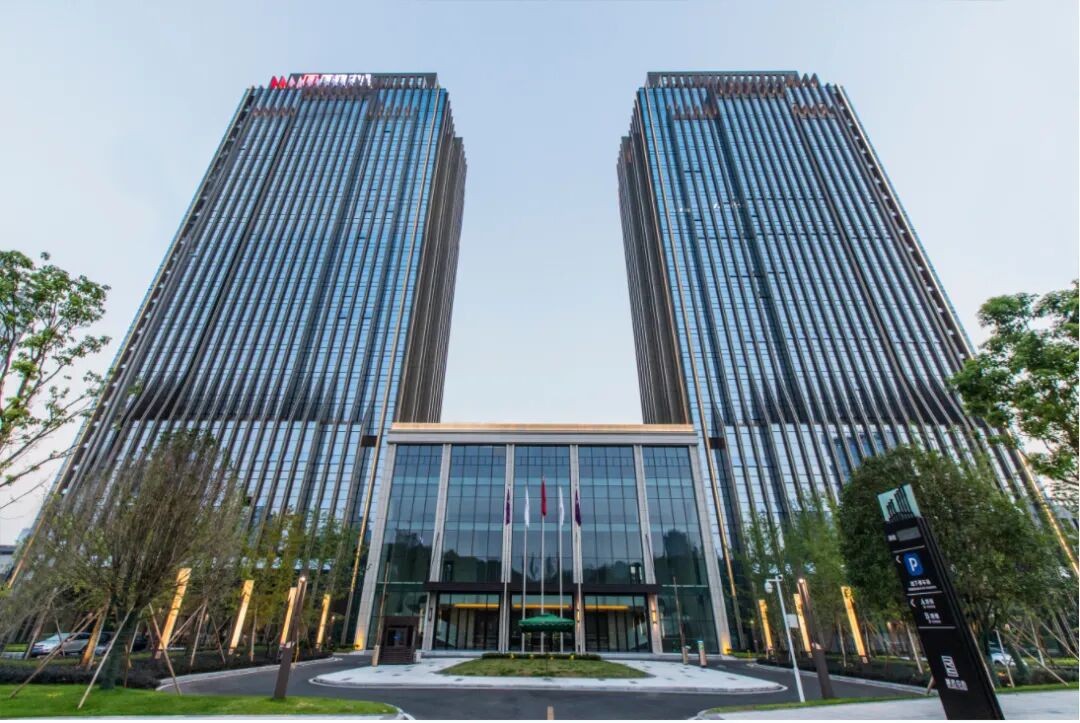 精信中心写字楼正式落成2017年7月也悄然实现着"五年设想"【精信中心