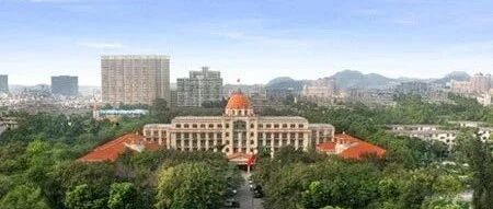 【迎接党代会】瞄准一流，乘势而上，加快建设高水平医科大学