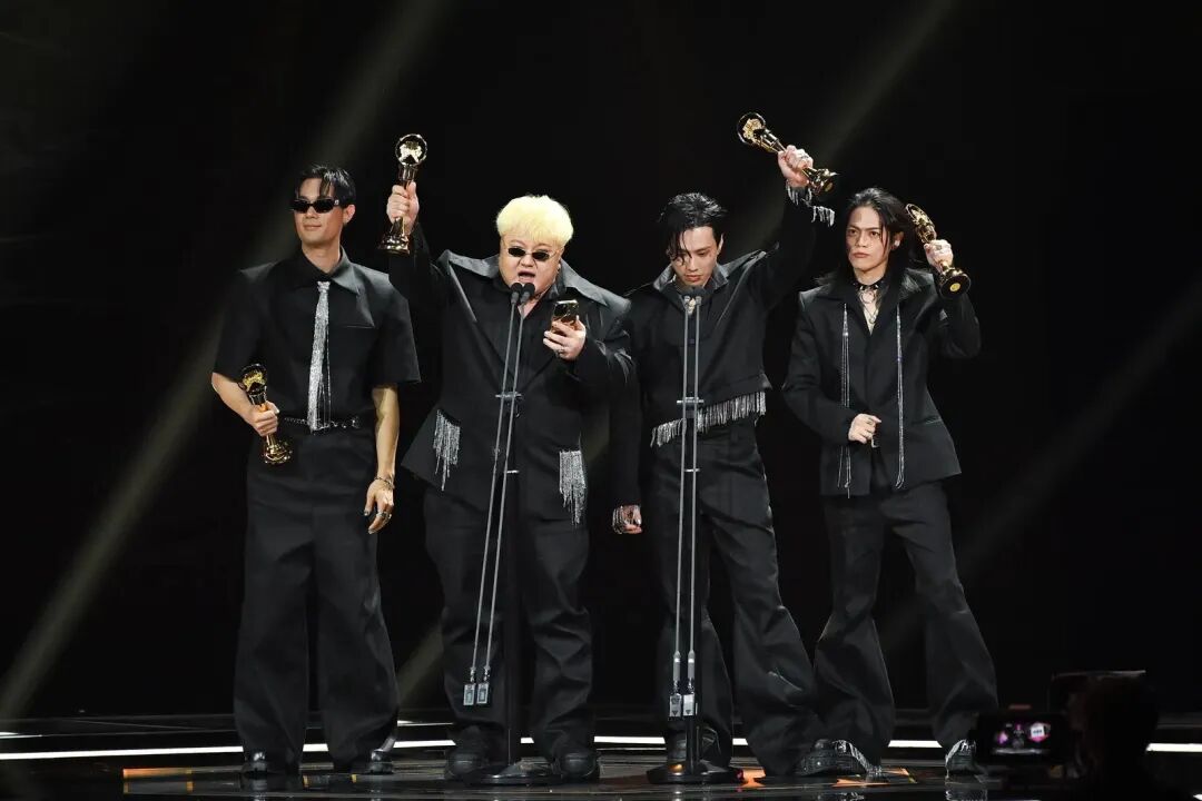 金曲奖歌曲串烧致敬方大同大S等人